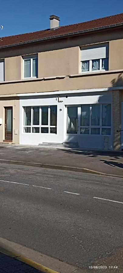 Le Local Lägenhet Koenigsmacker Exteriör bild